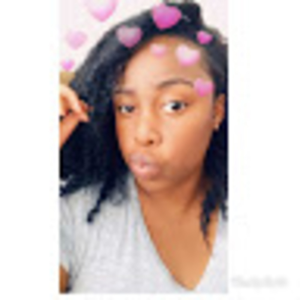 Meet your Posher, Ariana